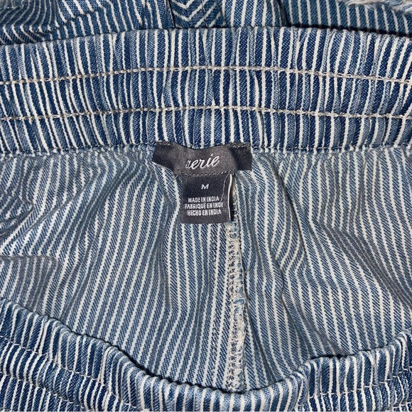 American Eagle pin striped shorts - Picture 4 of 4